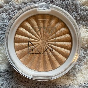 OFRA highlighter